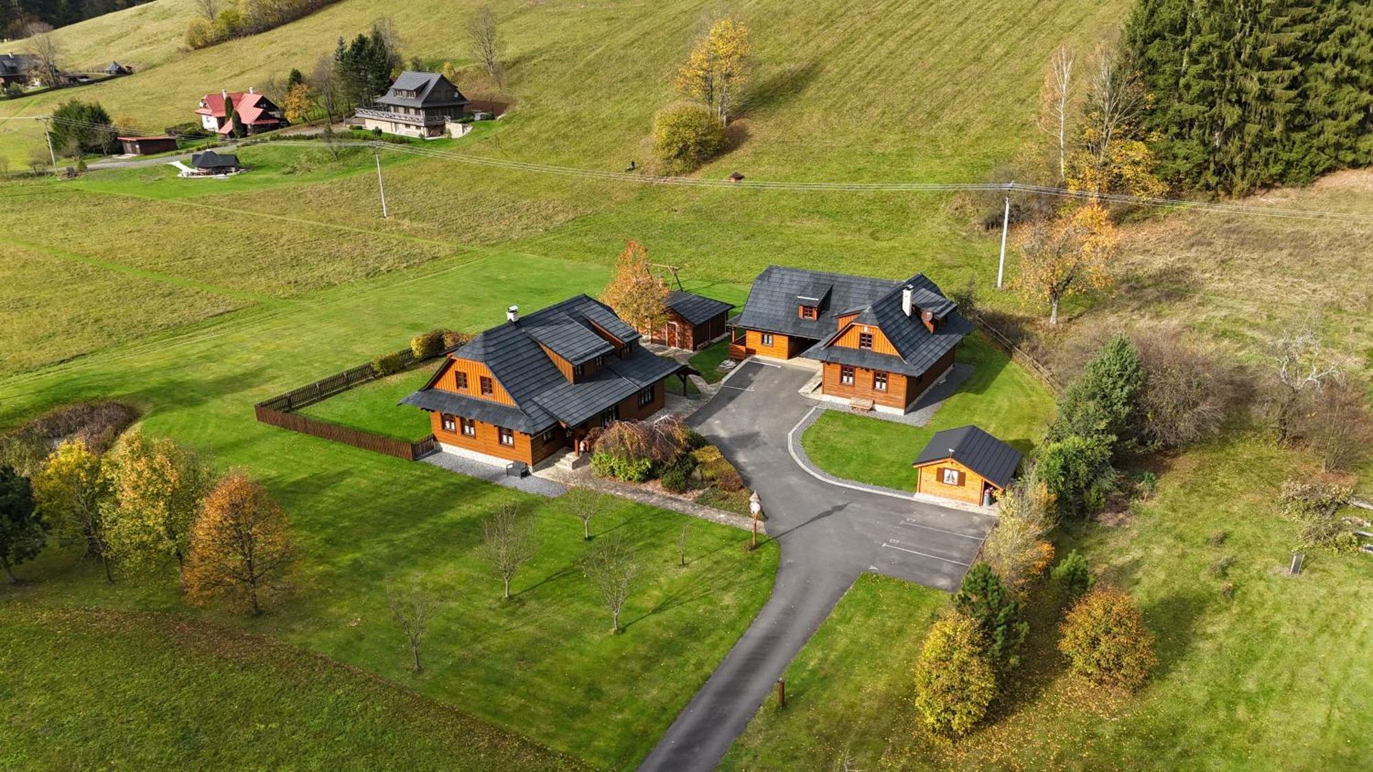 Valassky Dvur Velké Karlovice 외부 사진