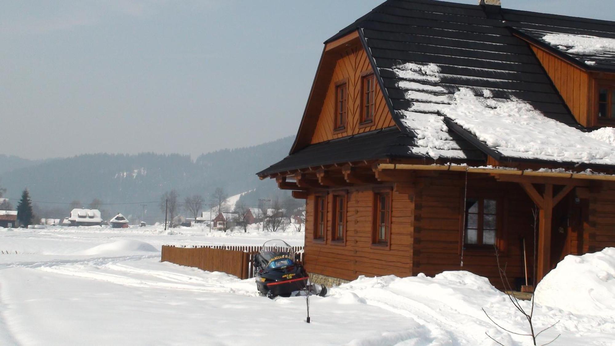 Valassky Dvur Velké Karlovice 외부 사진